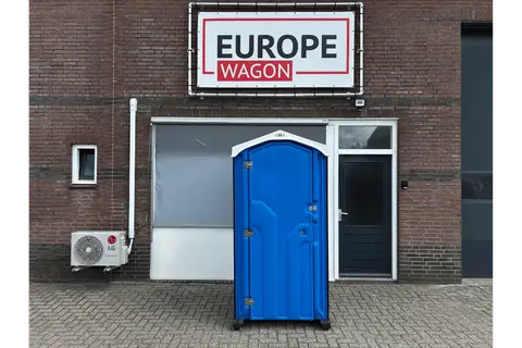 Focus, blauwe cabine voor een bedrijfspand