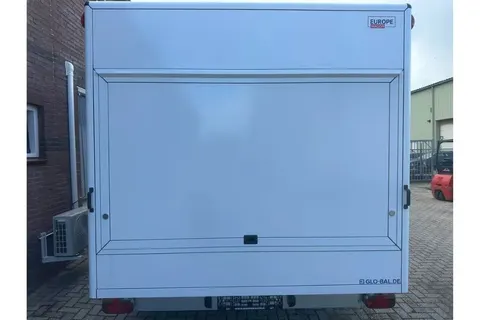 GL7000 14-0-4 WB, achterkant met gesloten luik