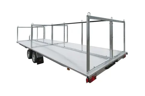 Express 12, schuin van achteren met de metalen constructie
