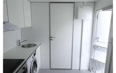 Mobiele woonunit 570 Compleet, badkamerdeur