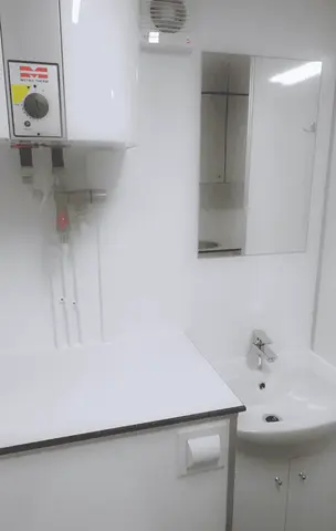 Mobiele woonunit 660, wasbak