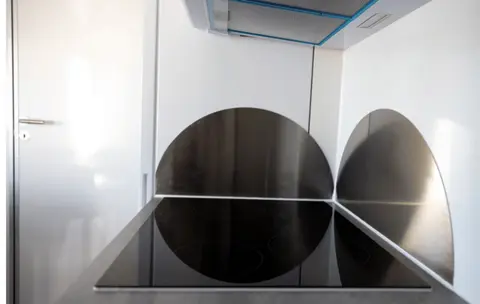 Mobiele woonunit DL732, inductiekookplaat