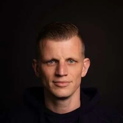 Gilbert (eigenaar, verkoop), Wagendepot